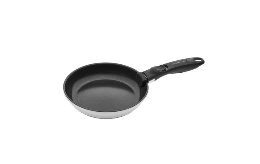 Topf 18/20cm + Wok-Pfanne 28cm + Deckel + abnehmbarer Griff SMART STEEL Topf 18/20cm + Wok-Pfanne 28cm + Deckel + abnehmbarer Griff SMART STEEL