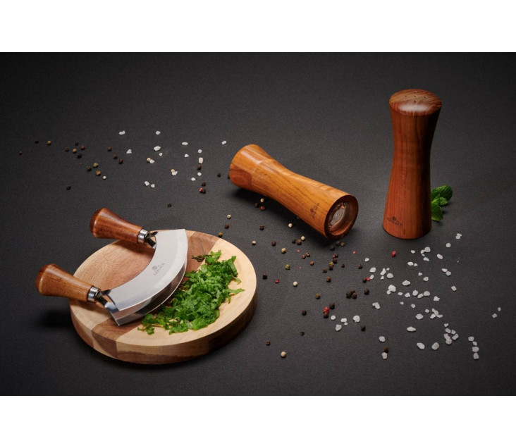 Holzsalzstreuer und...