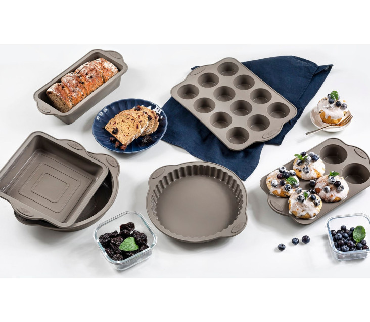 Set aus 6 Silikonbackformen.